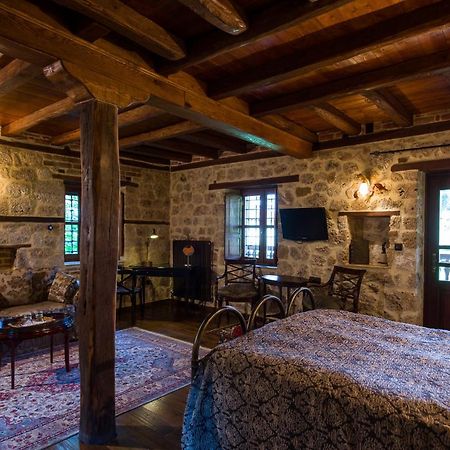 Boutique Hotel Kokkino Spiti Veria  Exterior photo